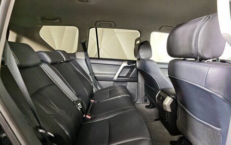 Toyota Land Cruiser Prado 150 рестайлинг 2, 2013 год, 3 535 488 рублей, 16 фотография
