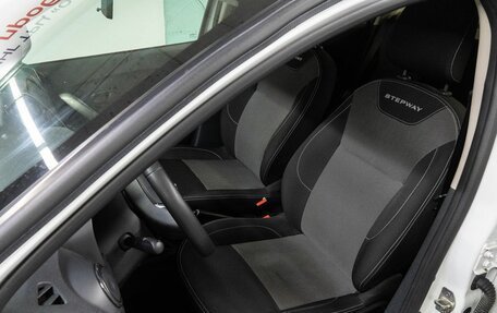 Renault Logan II, 2022 год, 1 175 000 рублей, 14 фотография