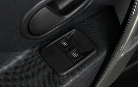 Renault Logan II, 2022 год, 1 175 000 рублей, 12 фотография