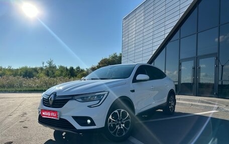 Renault Arkana I, 2022 год, 1 950 000 рублей, 1 фотография