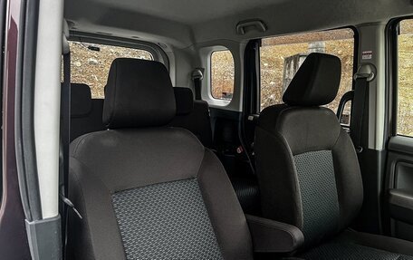 Toyota Roomy I, 2022 год, 990 000 рублей, 10 фотография