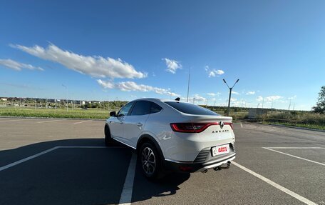 Renault Arkana I, 2022 год, 1 950 000 рублей, 2 фотография