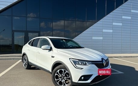 Renault Arkana I, 2022 год, 1 950 000 рублей, 5 фотография