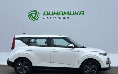 KIA Soul III, 2021 год, 2 200 000 рублей, 4 фотография