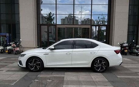 Skoda Octavia IV, 2022 год, 1 800 444 рублей, 4 фотография