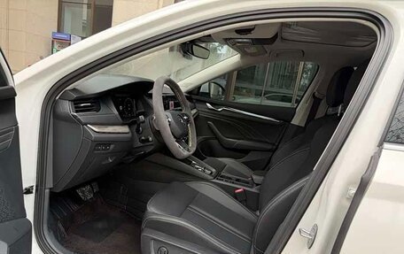 Skoda Octavia IV, 2022 год, 1 800 444 рублей, 13 фотография