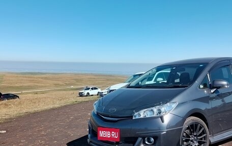 Toyota Wish II, 2012 год, 1 800 000 рублей, 2 фотография