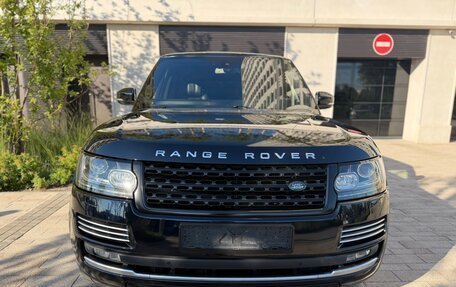 Land Rover Range Rover IV рестайлинг, 2015 год, 5 000 000 рублей, 2 фотография