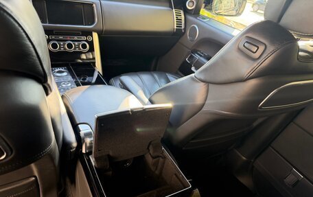 Land Rover Range Rover IV рестайлинг, 2015 год, 5 000 000 рублей, 28 фотография