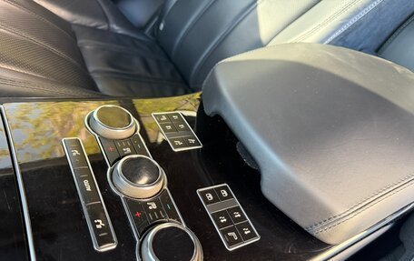 Land Rover Range Rover IV рестайлинг, 2015 год, 5 000 000 рублей, 23 фотография