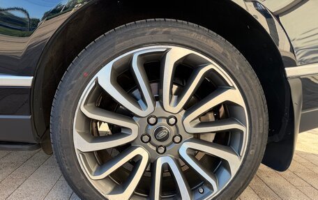 Land Rover Range Rover IV рестайлинг, 2015 год, 5 000 000 рублей, 30 фотография