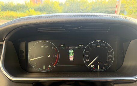 Land Rover Range Rover IV рестайлинг, 2015 год, 5 000 000 рублей, 37 фотография