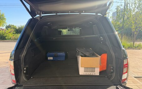 Land Rover Range Rover IV рестайлинг, 2015 год, 5 000 000 рублей, 32 фотография