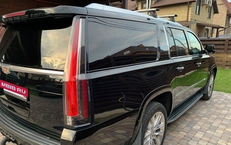 Cadillac Escalade IV, 2018 год, 4 500 000 рублей, 3 фотография