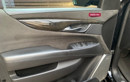 Cadillac Escalade IV, 2018 год, 4 500 000 рублей, 13 фотография