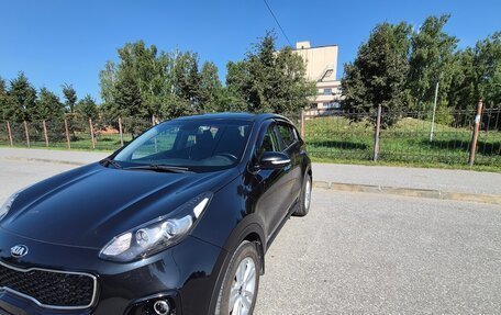 KIA Sportage IV рестайлинг, 2018 год, 2 100 000 рублей, 4 фотография