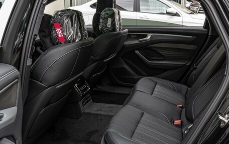 Audi A6, 2026 год, 7 980 000 рублей, 14 фотография