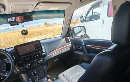 Mitsubishi Pajero IV, 2008 год, 2 200 000 рублей, 2 фотография