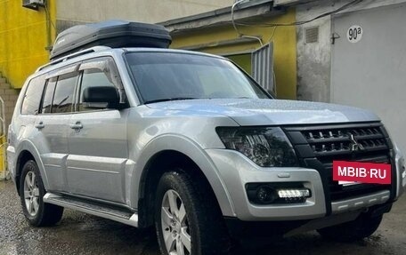 Mitsubishi Pajero IV, 2008 год, 2 200 000 рублей, 5 фотография