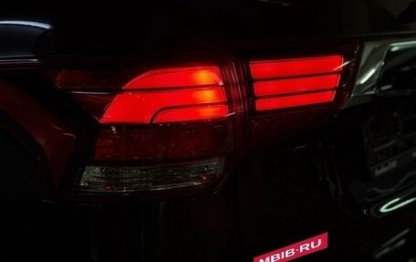 Mitsubishi Outlander III рестайлинг 3, 2015 год, 1 490 000 рублей, 10 фотография
