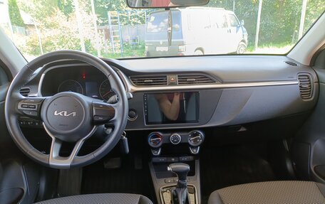 KIA Rio IV, 2021 год, 1 921 000 рублей, 9 фотография