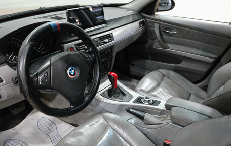 BMW 3 серия, 2005 год, 929 000 рублей, 13 фотография