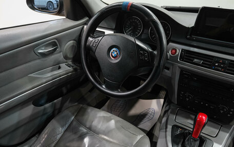 BMW 3 серия, 2005 год, 929 000 рублей, 16 фотография