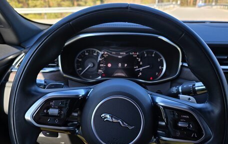Jaguar F-Pace, 2021 год, 6 250 000 рублей, 13 фотография