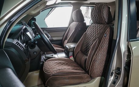 Toyota Land Cruiser 200, 2008 год, 2 499 000 рублей, 10 фотография