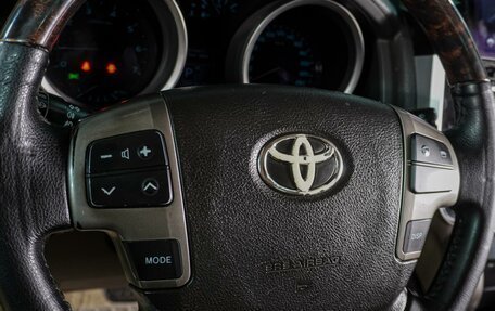 Toyota Land Cruiser 200, 2008 год, 2 499 000 рублей, 22 фотография