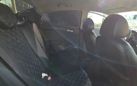 Hyundai Solaris II рестайлинг, 2013 год, 600 000 рублей, 14 фотография