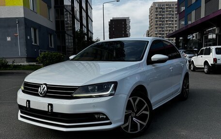 Volkswagen Jetta VI, 2018 год, 1 270 000 рублей, 3 фотография