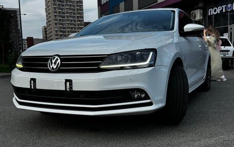 Volkswagen Jetta VI, 2018 год, 1 270 000 рублей, 8 фотография