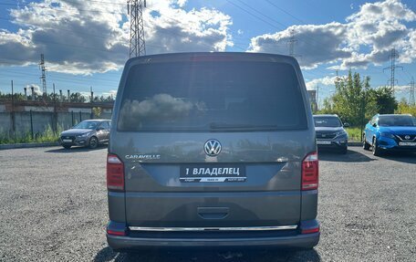 Volkswagen Caravelle T6 рестайлинг, 2019 год, 3 450 000 рублей, 9 фотография