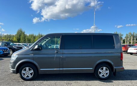 Volkswagen Caravelle T6 рестайлинг, 2019 год, 3 450 000 рублей, 7 фотография
