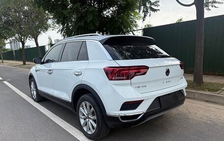 Volkswagen T-Roc I, 2022 год, 1 410 021 рублей, 6 фотография