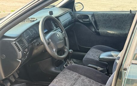 Opel Vectra B рестайлинг, 1998 год, 250 000 рублей, 9 фотография