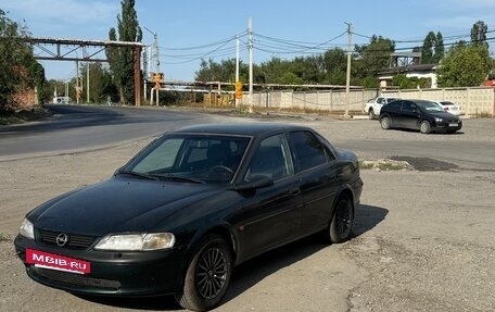 Opel Vectra B рестайлинг, 1998 год, 250 000 рублей, 2 фотография