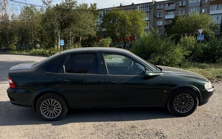 Opel Vectra B рестайлинг, 1998 год, 250 000 рублей, 23 фотография