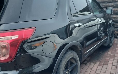 Ford Explorer VI, 2014 год, 1 700 000 рублей, 21 фотография