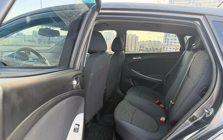 Hyundai Solaris II рестайлинг, 2015 год, 899 000 рублей, 22 фотография