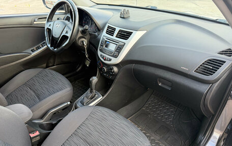 Hyundai Solaris II рестайлинг, 2015 год, 899 000 рублей, 20 фотография