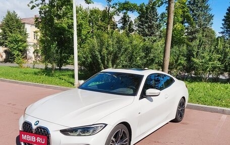 BMW 4 серия, 2021 год, 4 700 000 рублей, 2 фотография