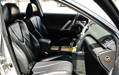 Toyota Camry, 2006 год, 899 000 рублей, 8 фотография