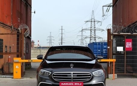 Mercedes-Benz E-Класс, 2020 год, 3 777 000 рублей, 2 фотография