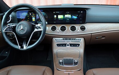 Mercedes-Benz E-Класс, 2020 год, 3 777 000 рублей, 15 фотография