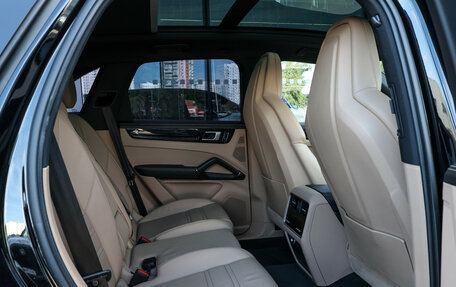 Porsche Cayenne III, 2021 год, 7 398 000 рублей, 14 фотография