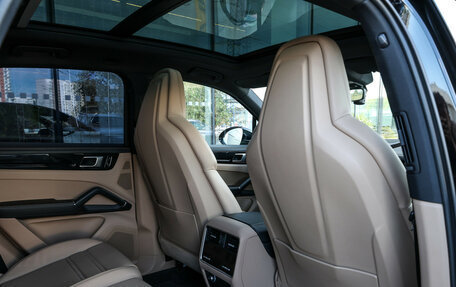 Porsche Cayenne III, 2021 год, 7 398 000 рублей, 15 фотография