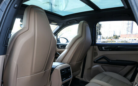 Porsche Cayenne III, 2021 год, 7 398 000 рублей, 27 фотография