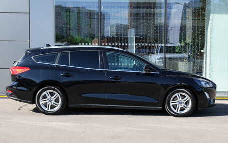 Ford Focus IV, 2019 год, 1 650 000 рублей, 5 фотография